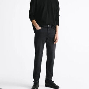 Zara man classic black skinny jeans Sz M